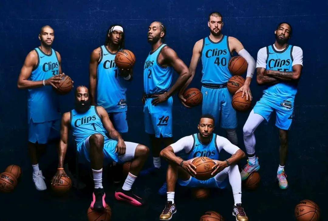 爱游戏体育APP下载洛杉矶快船迎CBA常规赛关键赛，赛后回应争议，球迷炸锅，身体对抗强度拉满的简单介绍