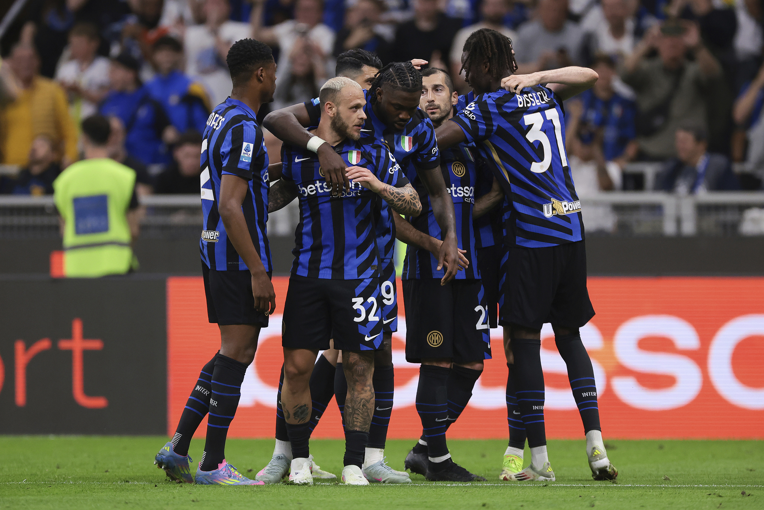 今晨全明星赛焦点战，国际米兰临场应变，信心回归，训练强度明显提升的简单介绍